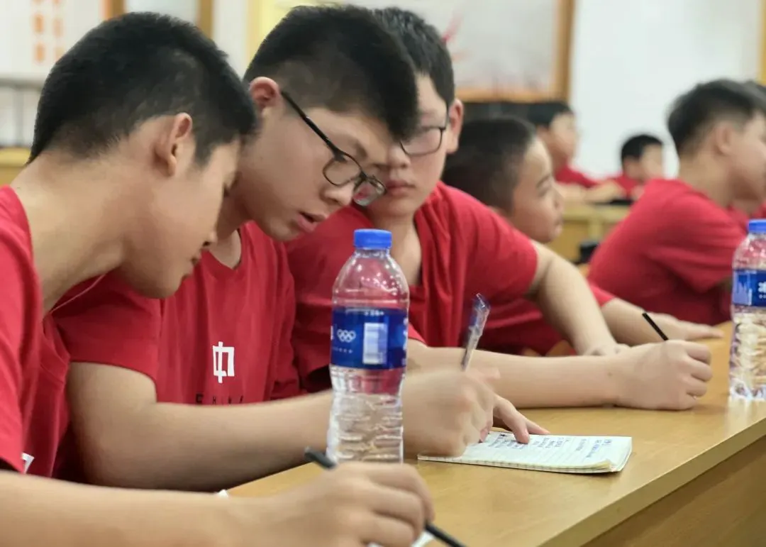 篮球力量训练动作要领_0